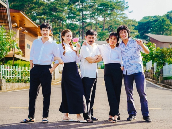 Phim Việt giờ vàng gây thất vọng toàn tập vì nội dung quá dở, netizen than 'sai ngay từ khâu chọn diễn viên?'