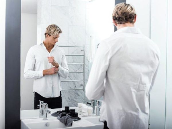 Hướng dẫn đơn giản để loại bỏ vết mồ hôi trên chiếc áo sơ mi bạn yêu thích