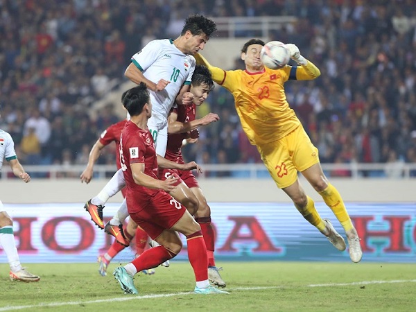 Dư âm ĐT Việt Nam 0-1 ĐT Iraq: Giây cuối nghiệt ngã, vòng xoáy luẩn quẩn