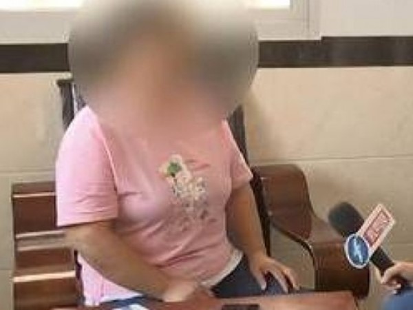 Bà nội phát hiện sự thật sốc khi đưa cháu đi học