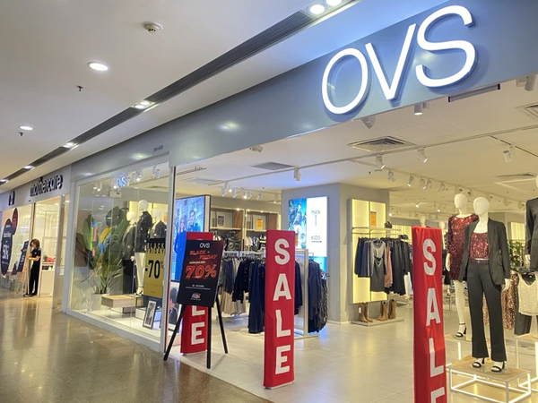 Trung tâm thương mại vắng vẻ dù giảm giá sớm đến 80% dịp Black Friday