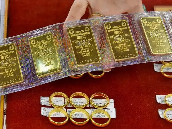 Một thập kỷ biến động dữ dội, giá vàng tăng 37,14 triệu đồng/lượng