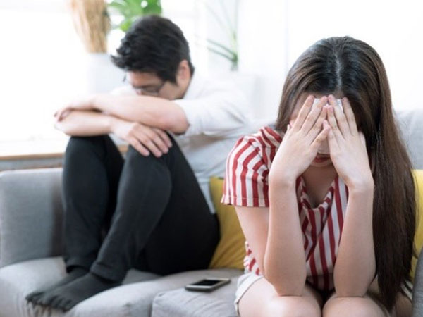 Chồng nghèo, mẹ liên tục giục tôi ly hôn lấy 'dân chơi' giàu có