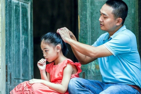 Nếu người bố có dấu hiệu này thì xin chúc mừng: Cuộc sống gia đình hạnh phúc, con cái lớn lên vững chãi