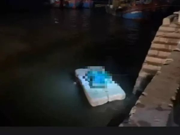 Phát hiện thi thể người đàn ông trôi dạt trên biển