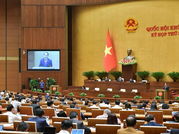 Quốc hội thông qua luật Nhà ở, không quy định thời hạn sở hữu chung cư