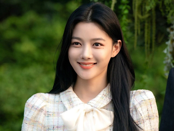 Kim Yoo Jung cũng có ngày bị chê diễn xuất, xem chỉ để ngắm nhan sắc chứ không đọng lại gì?