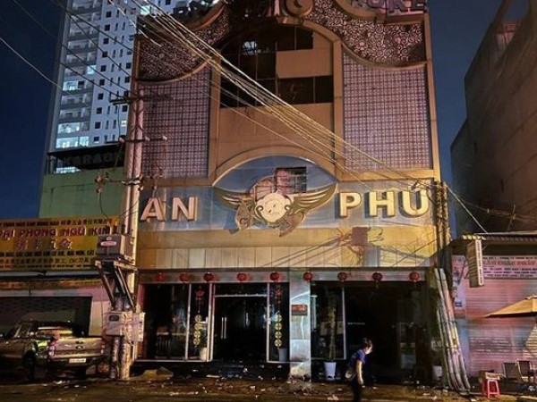 Vụ cháy karaoke 32 người tử vong ở Bình Dương: Khởi tố một phó trưởng công an phường