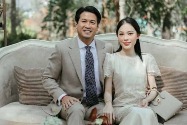 Linh Rin đón con đầu lòng với thiếu gia nhà tỷ phú Johnathan Hạnh Nguyễn sau 8 tháng kết hôn?