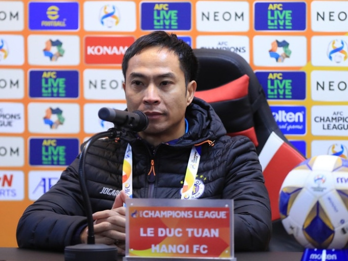 Bị loại ở giải châu lục, HLV Hà Nội FC nói gì?