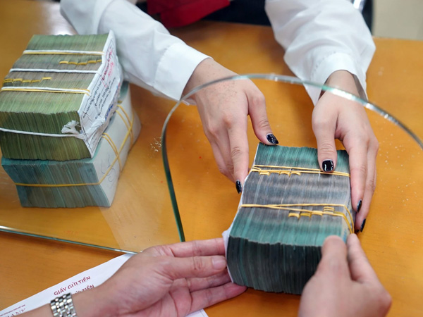 Hai 'ông lớn' ngân hàng giảm lãi suất huy động