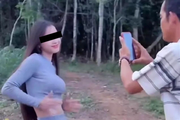 Nghi vấn nữ TikToker gần 6,5 triệu follow bị tố bán hàng kém chất lượng, trước đó còn 'cãi tay đôi' với fan