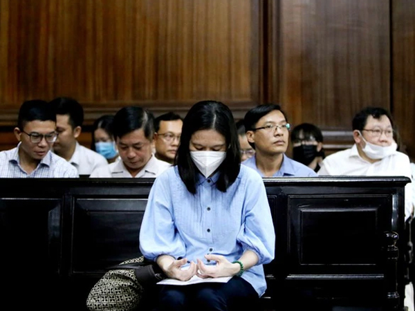 Vợ cựu Giám đốc Bệnh viện TP Thủ Đức đã 'rửa tiền' do chồng tham ô như thế nào?