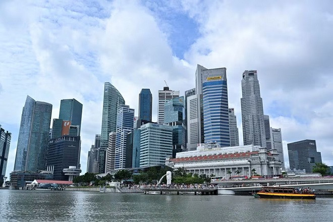 Hai thành phố có chi phí sống đắt nhất thế giới