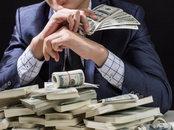 4 con giáp hậu vận cực tốt, càng già càng giàu nứt đố đổ vách