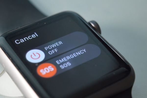 Apple Watch tiếp tục 'ghi điểm' khi cứu sống một mạng người