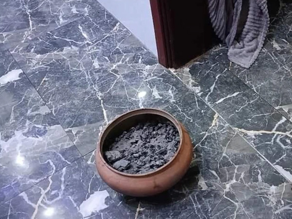 Đốt than sưởi ấm, 3 người trong gia đình bất tỉnh