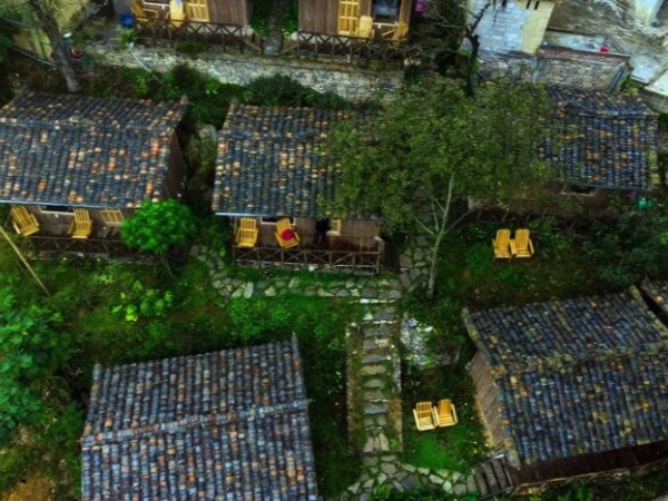 Thèn Pả - nơi những nếp nhà trình tường đẹp tựa cổ tích dưới bóng cờ Lũng Cú