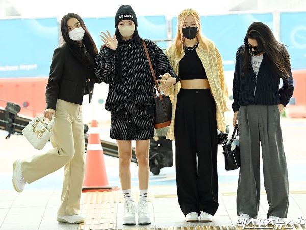 6 món đồ 'nhỏ mà có võ' làm nên thời trang sân bay đẳng cấp của BLACKPINK