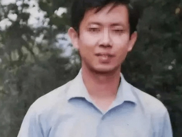Bị phụ huynh chèn ép, thầy giáo bất lực trầm mình xuống sông để bảo vệ danh dự: 'Thà chết cũng không xin lỗi'