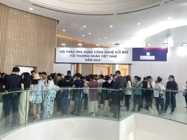 Sở TT-TT TP HCM nói gì về việc sàn Forex 'núp bóng' hội thảo công nghệ?