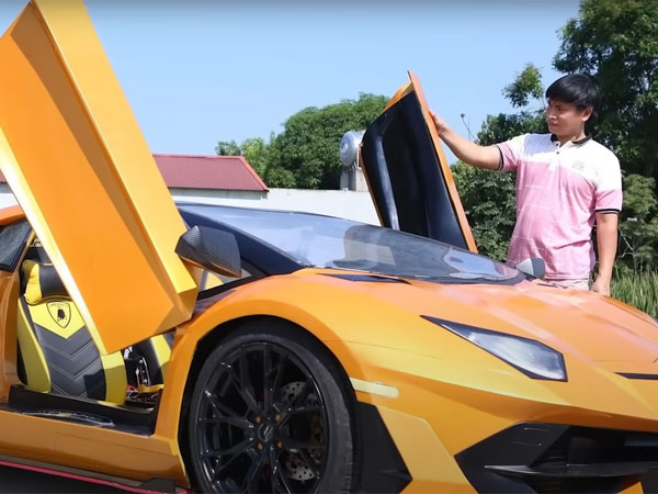 Người đàn ông từng 'trộm tiền' của vợ đi chế tạo chiếc siêu xe độc nhất Việt Nam