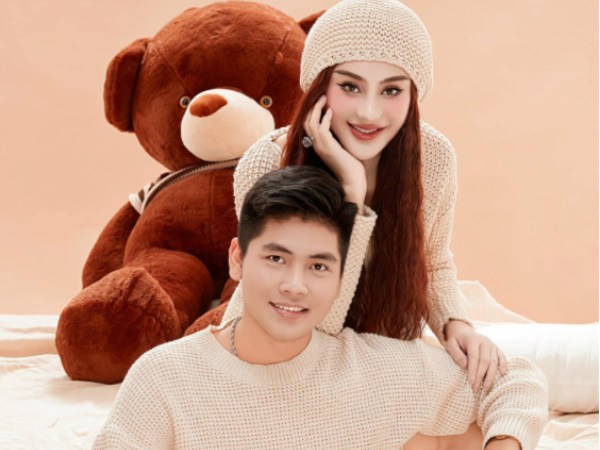 Lâm Khánh Chi đáp trả anti fan, ngầm thừa nhận quan hệ tình cảm với trợ lý kém 21 tuổi