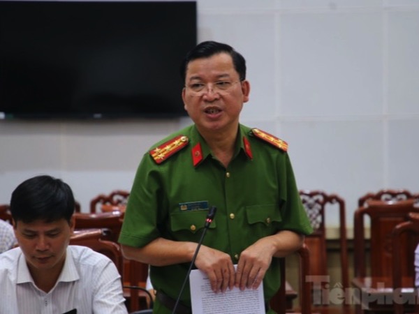 Vụ dùng giấy tờ giả đăng ký xe máy: Khởi tố 23 người, thu giữ hơn 11.000 trang tài liệu