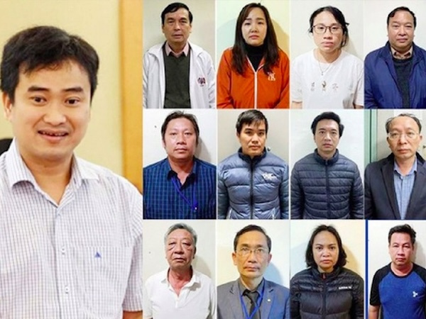 Lý do nhiều cựu quan chức trong đại án Việt Á 'thoát' tội nhận hối lộ dù nhận hàng trăm nghìn USD
