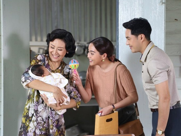 Chồng mất 3 năm lại có bầu nên bị đuổi về ngoại, phản ứng của mẹ anh khiến tôi nấc nghẹn