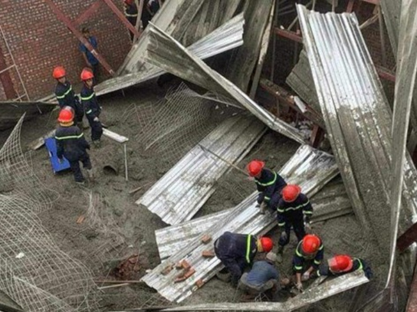 Vụ sập mái nhà khi đang thi công ở Thái Bình khiến 8 người thương vong: Khởi tố, bắt giam chủ nhà