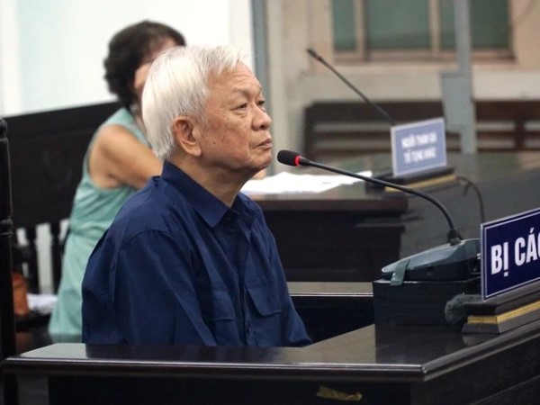 Nhận sai nhưng không... hổ thẹn