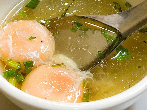 Ăn trứng sống, trứng chần có tăng cường sinh lý?