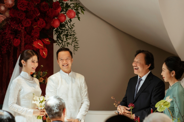 Hé lộ món quà cưới cực 'khủng' Diễm My 9X được mẹ chồng tặng, nhập hội nàng dâu hào môn