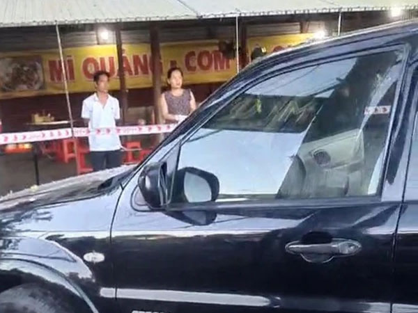 Phát hiện người đàn ông chết bất thường trong ô tô