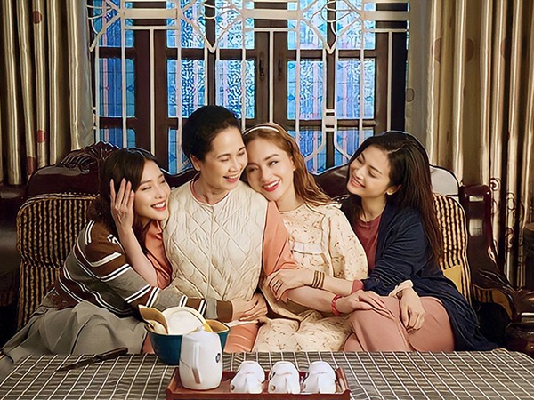Phim Việt giờ vàng ảm đạm