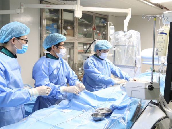 Số ca đột quỵ tăng cao vào mùa đông, bác sĩ chỉ cách phòng chống