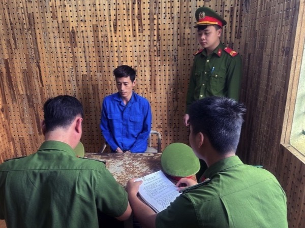 Triệt phá đường dây lừa đảo bán hàng qua mạng, chiếm đoạt hơn 12 tỷ đồng tiền đặt cọc