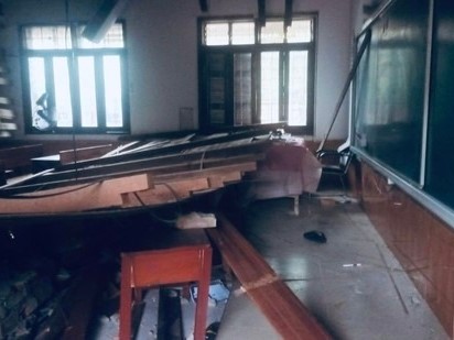 Sập trần lớp học, nhiều học sinh bị thương