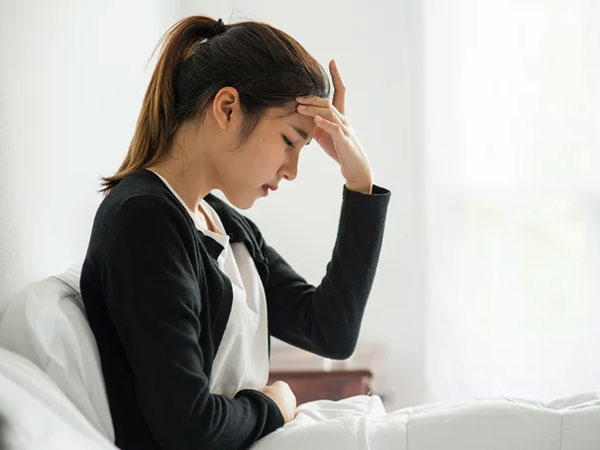 Vì sao hay bị đau đầu khi trời lạnh?