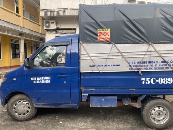 Từ lô hàng 'bí mật' trên chiếc xe tải, phát hiện nhiều kho chứa gỗ lậu