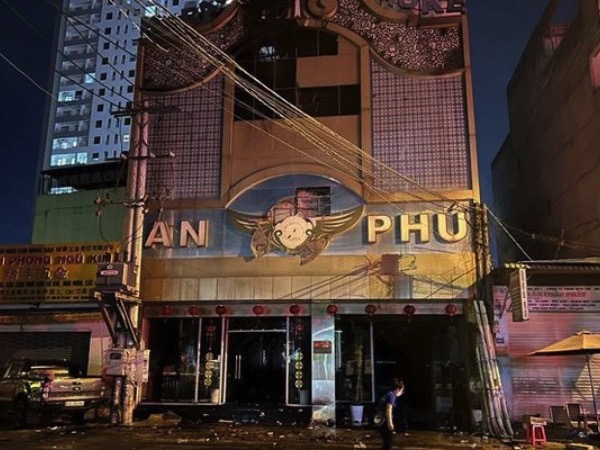 Một cựu công an - bị can vụ cháy karaoke An Phú khiến 32 người chết - đã qua đời
