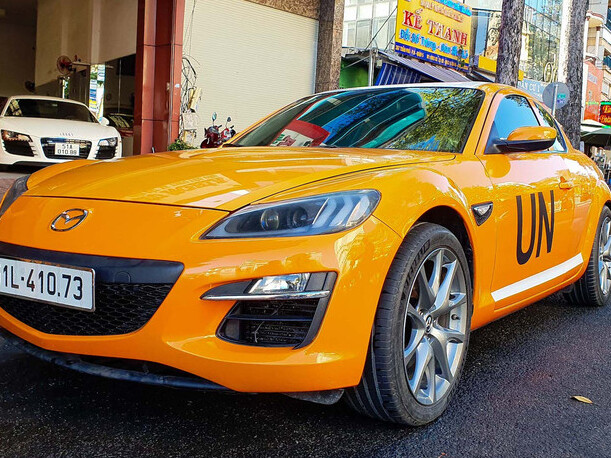 Ông Đặng Lê Nguyên Vũ tậu hàng hiếm Mazda RX-8 15 năm tuổi màu độc