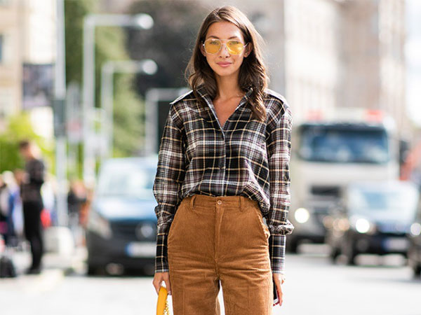 5 ý tưởng tạo kiểu cho áo sơ mi flannel