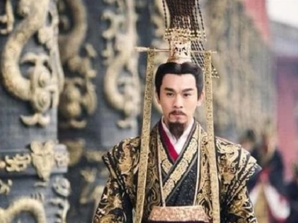 Sau khi Tần Thủy Hoàng thống nhất 6 nước, ông ta làm gì với các phi tần của các nước? Bạn có thể không biết!