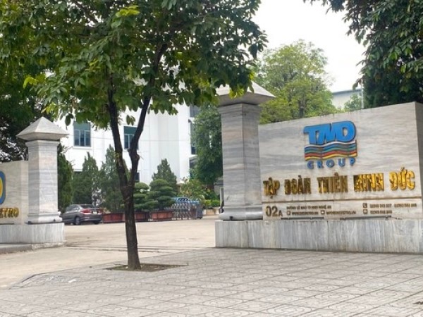 Chủ tịch một tập đoàn bị tạm hoãn xuất cảnh