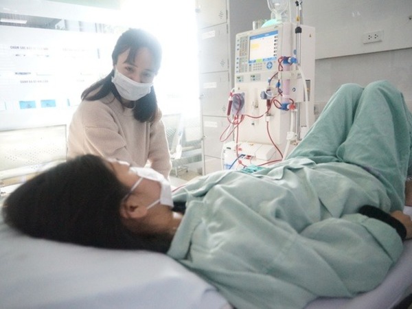 16 tuổi thận đã suy teo, cô gái nhắn nhủ một điều quý giá với các bạn trẻ