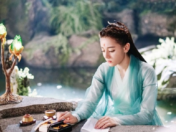 Những góa phụ thời xưa mất chồng khi còn trẻ, đã dành phần đời còn lại của họ vào ban đêm để làm việc này