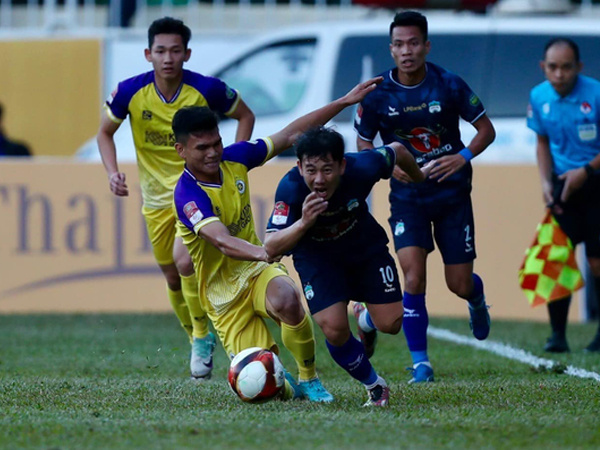 CLB HAGL thắng sốc đương kim á quân Hà Nội FC