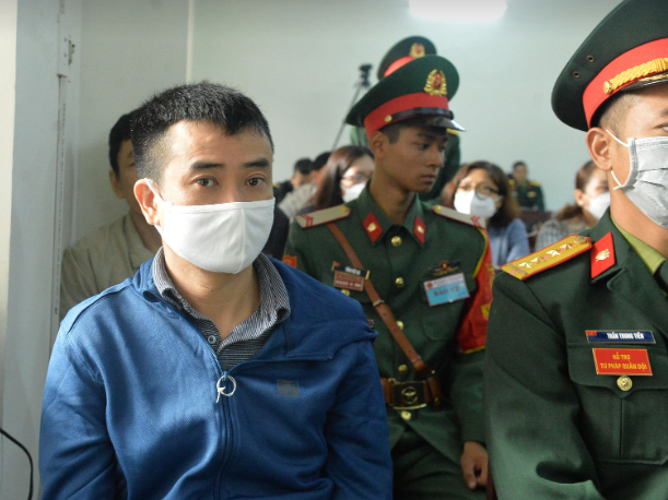 Chủ tịch Việt Á Phan Quốc Việt khai chuyện đưa tiền vì 'tình cảm riêng'